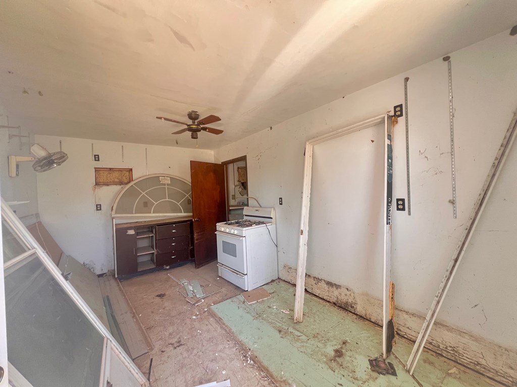 1642 Evelyn Ave Property Photo 14