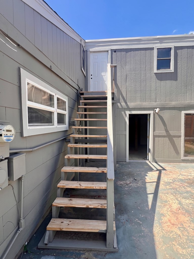 1642 Evelyn Ave Property Photo 19