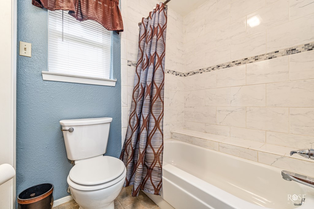 1729 Parkview Dr Property Photo 18