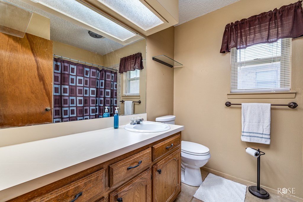 1729 Parkview Dr Property Photo 20