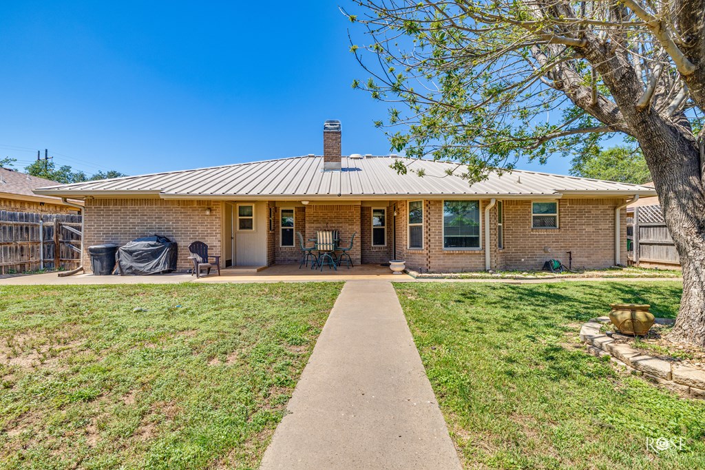 1729 Parkview Dr Property Photo 30