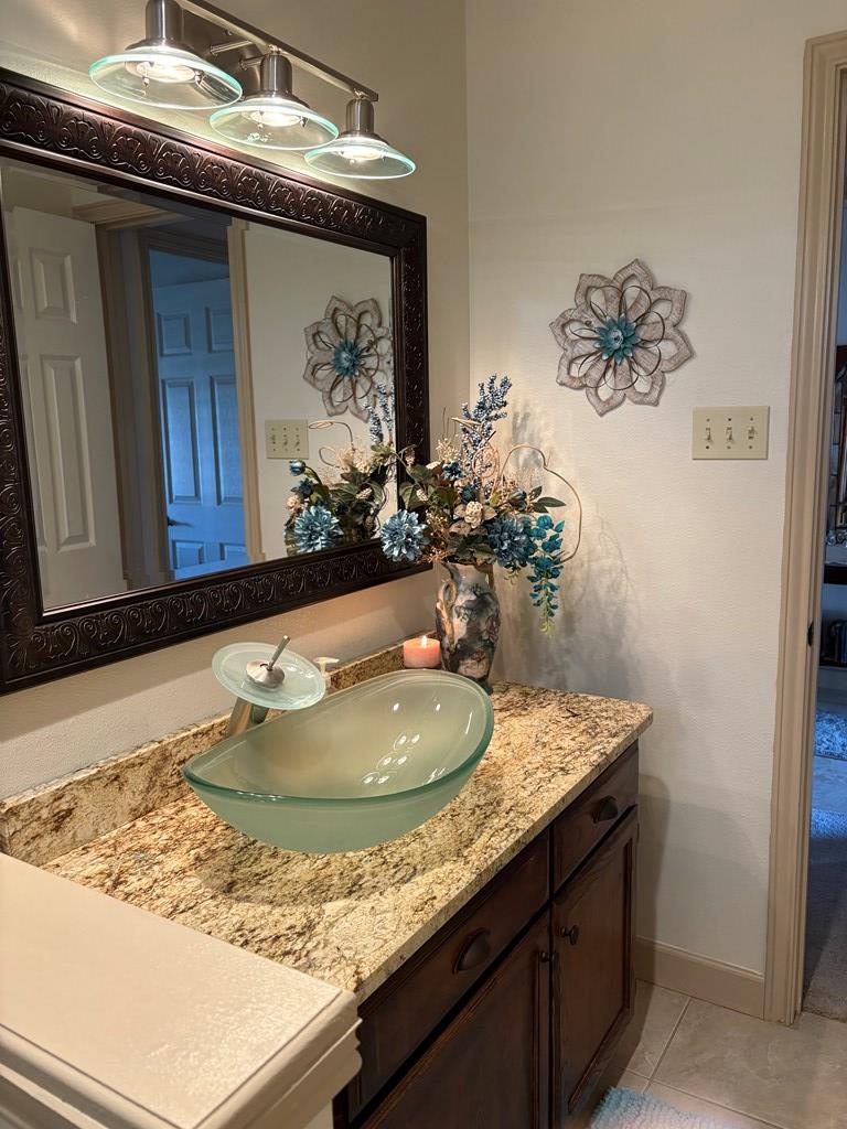 4553 Shingle Oak Lane Property Photo 32