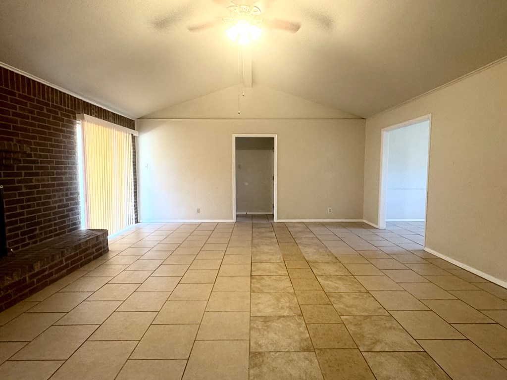 3802 Millbrook Dr Property Photo 12