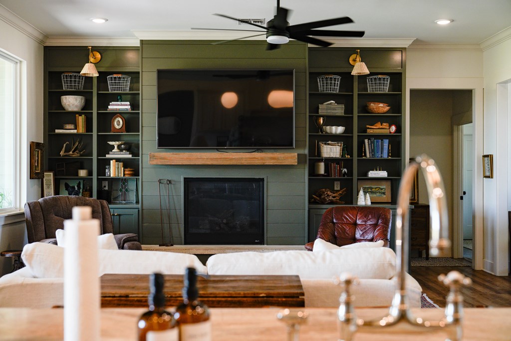 12642 Rasberry Lane Property Photo 7