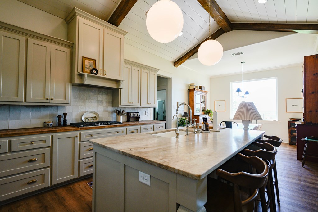 12642 Rasberry Lane Property Photo 12