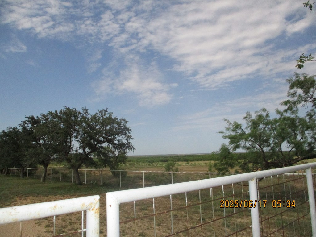 420 Juniper Road Property Photo 6