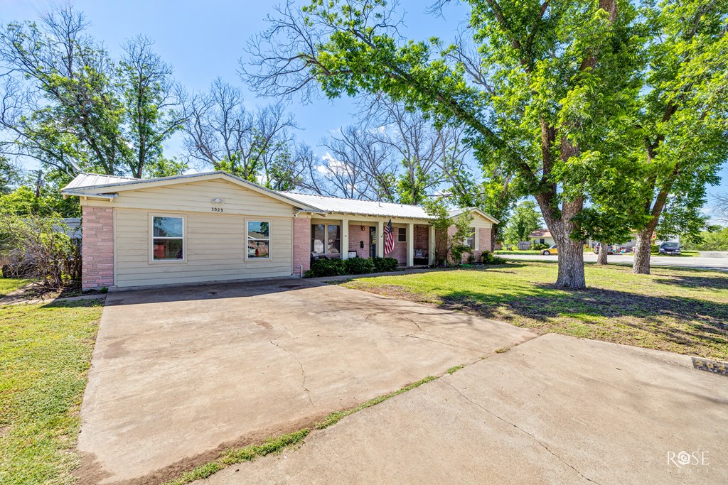 2029 China St Property Photo 3