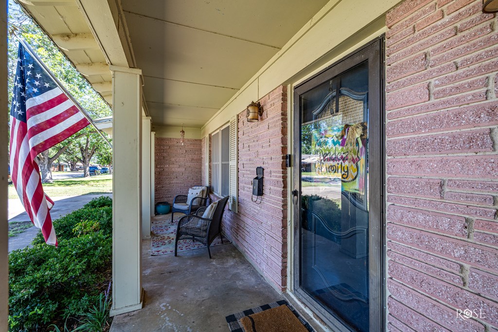 2029 China St Property Photo 6
