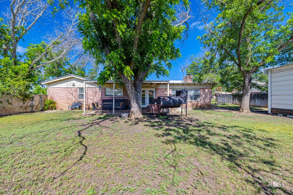 2029 China St Property Photo 29