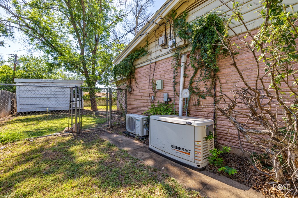 2029 China St Property Photo 32
