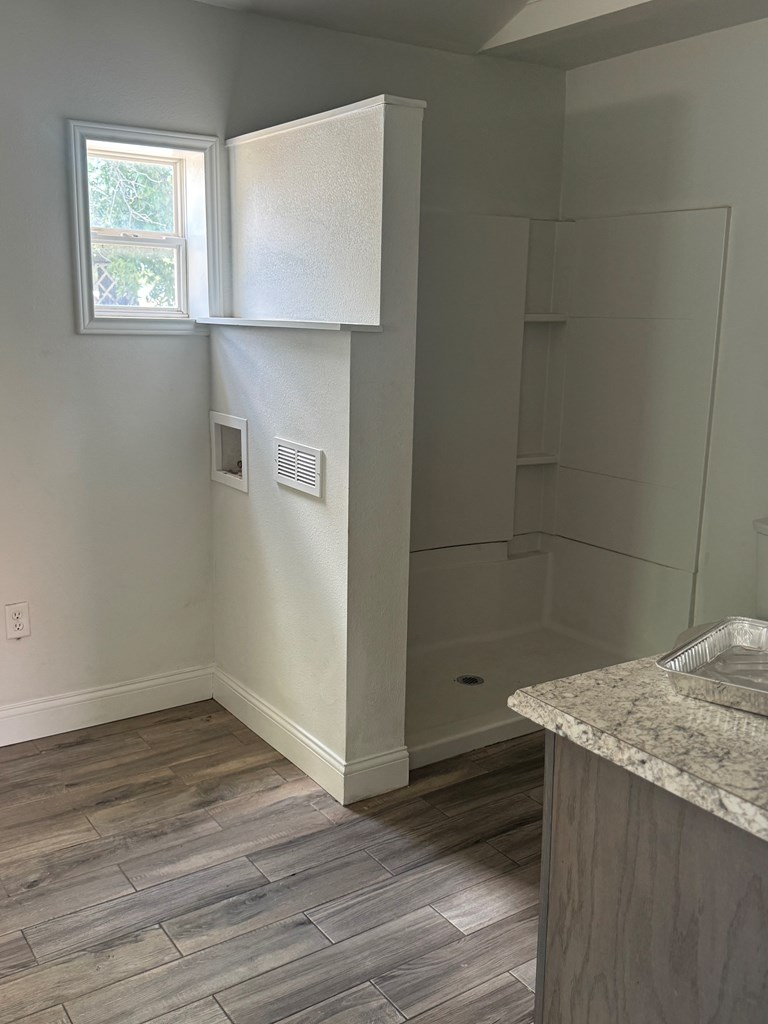 1312 S Chadbourne St Property Photo 3