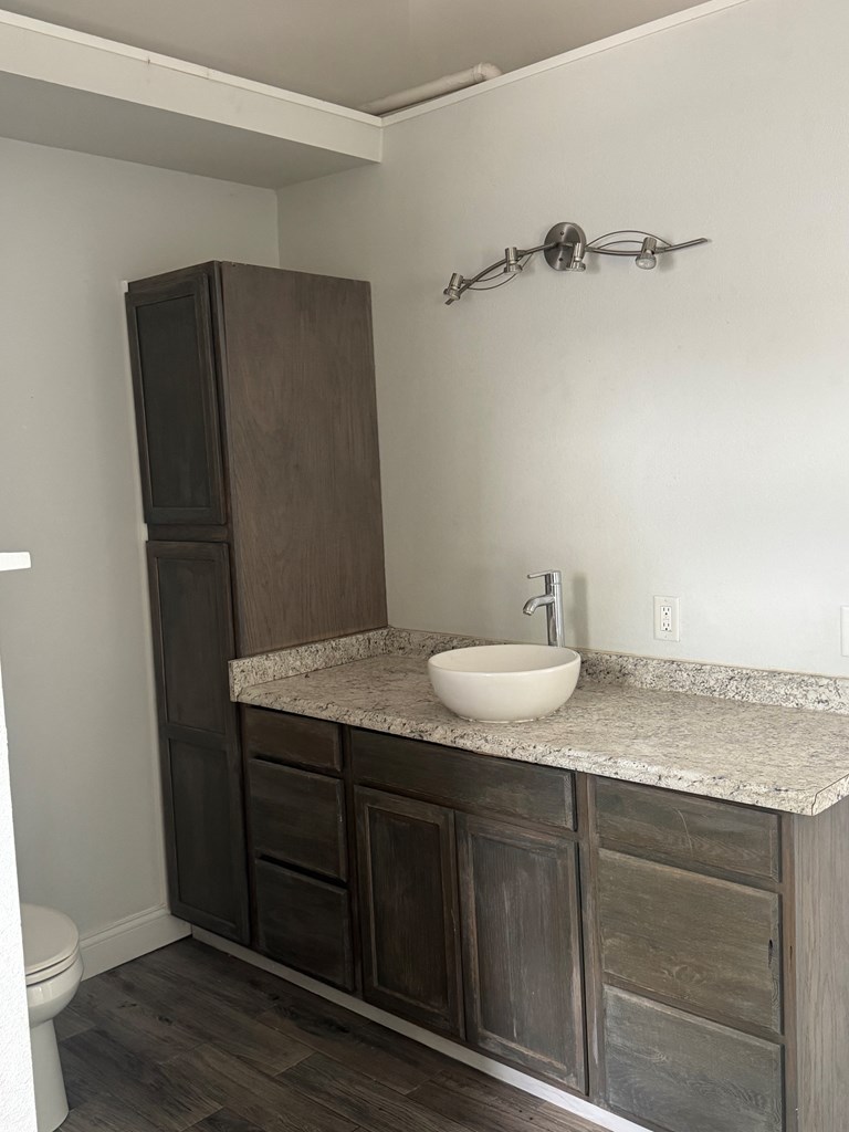 1312 S Chadbourne St Property Photo 5