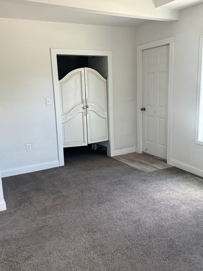 1312 S Chadbourne St Property Photo 7