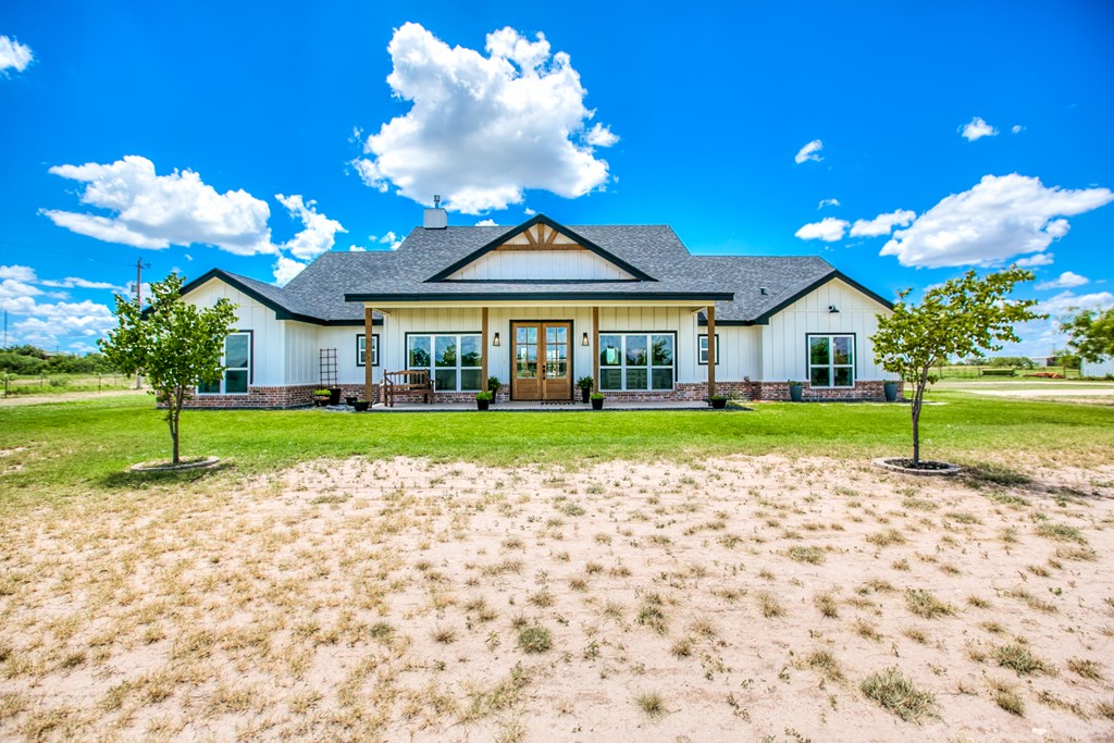 13785 S Dove Creek Rd Property Photo 2