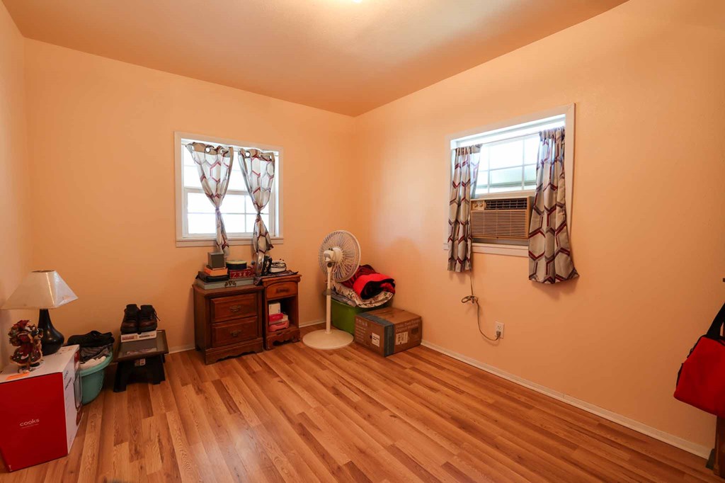 1818 Walnut St Property Photo 6