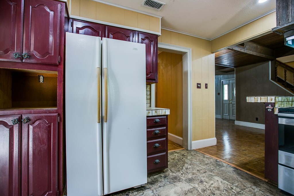 9434 W Bryant Lane Property Photo 14