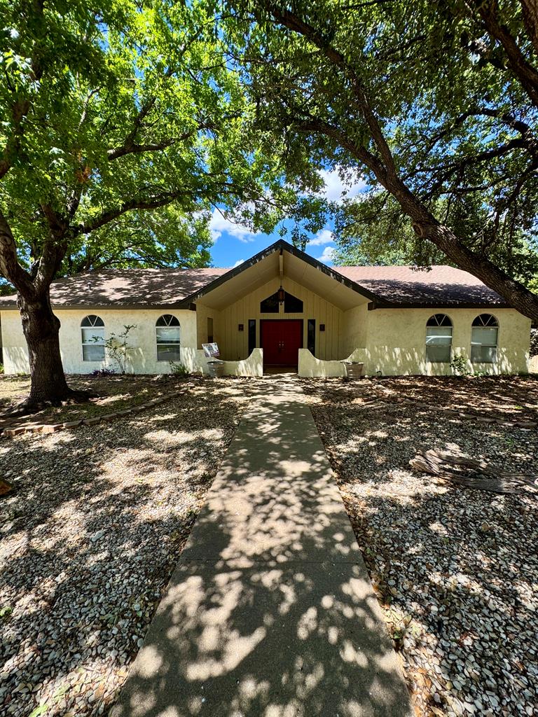 5214 Green Valley Trail Property Photo 1