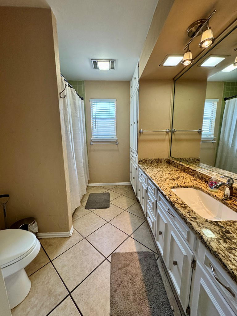 5214 Green Valley Trail Property Photo 16