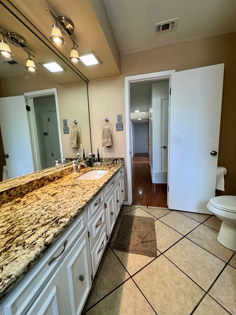 5214 Green Valley Trail Property Photo 17