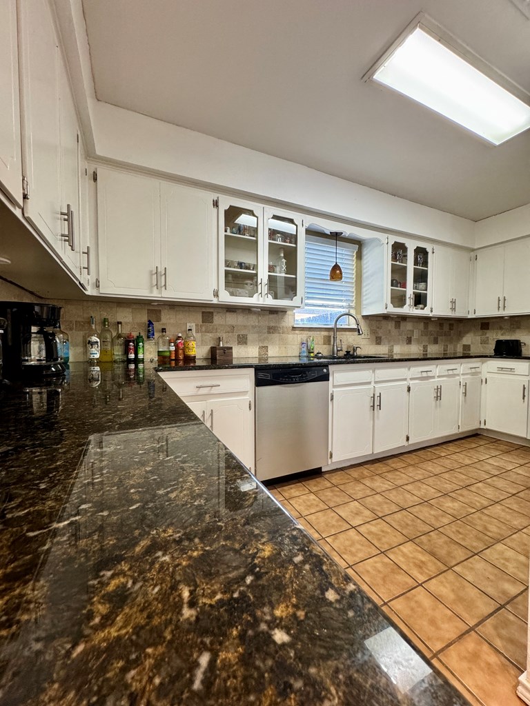 5214 Green Valley Trail Property Photo 22