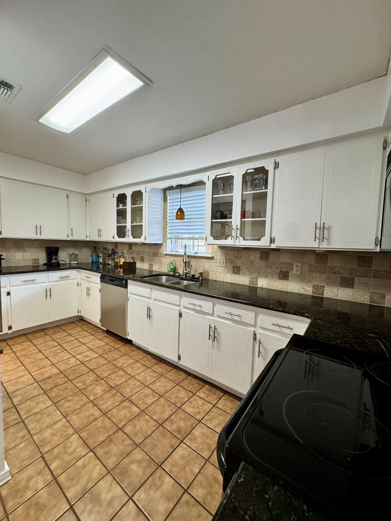 5214 Green Valley Trail Property Photo 23