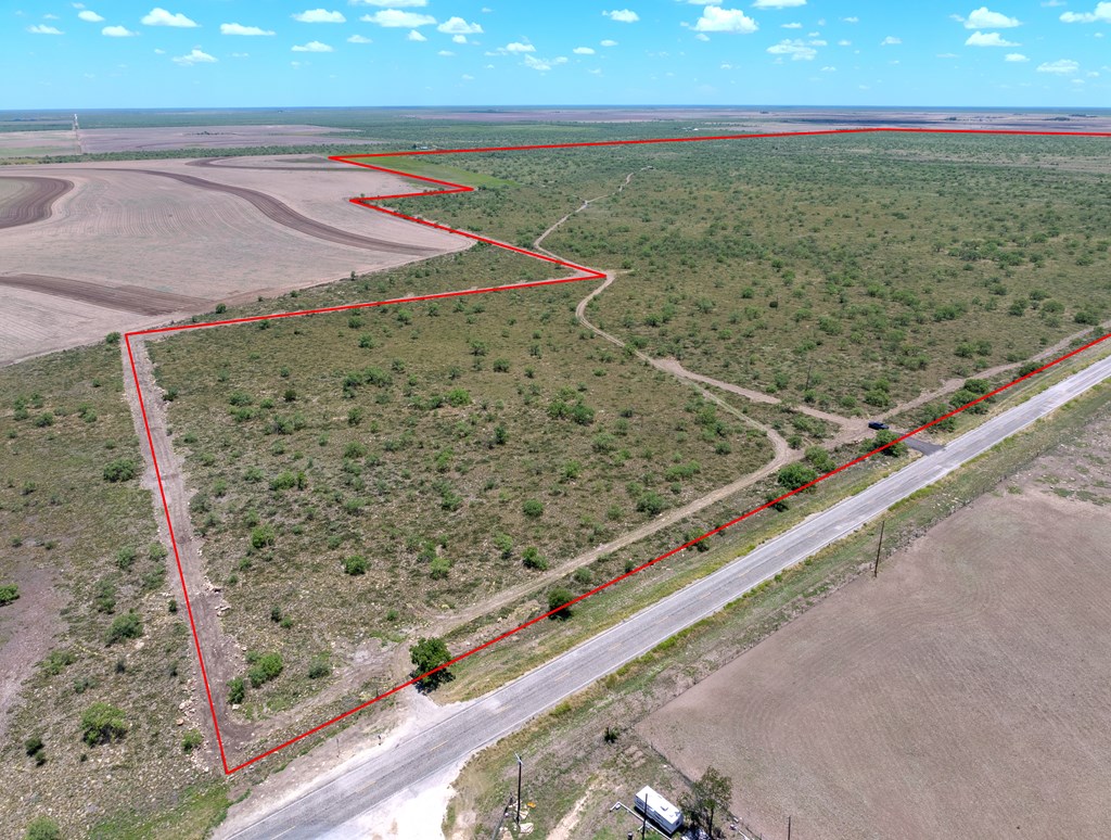 0000 Fm 1828 Property Photo 4