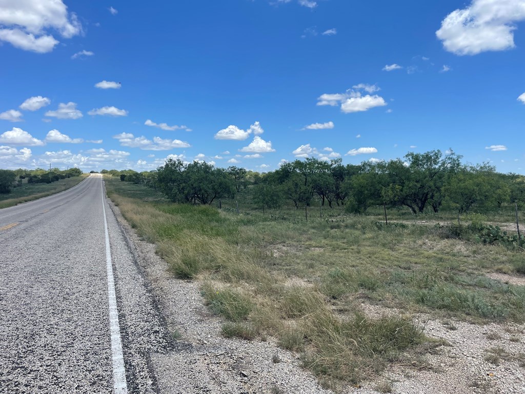 0000 Fm 1828 Property Photo 10