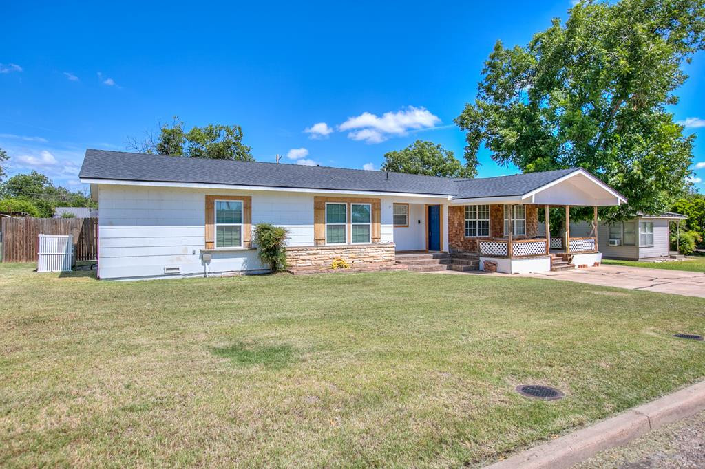202 Sharp Avenue Property Photo 1