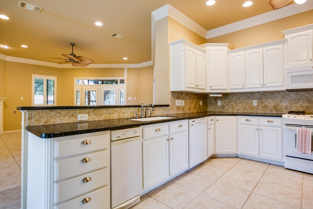 5183 Beverly Dr Property Photo 15