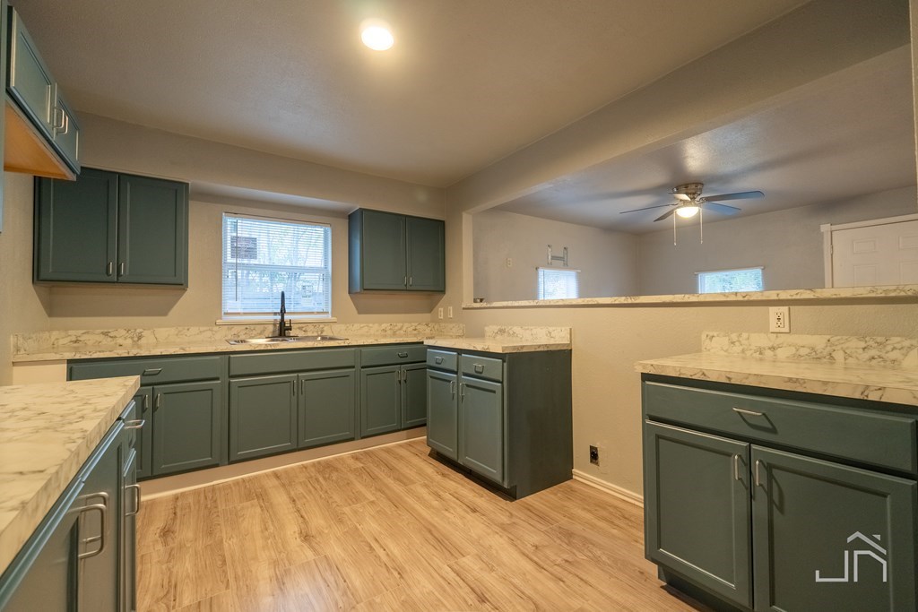 23 E Ave I Property Photo 4