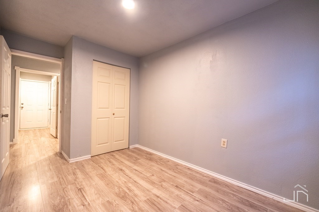 23 E Ave I Property Photo 8