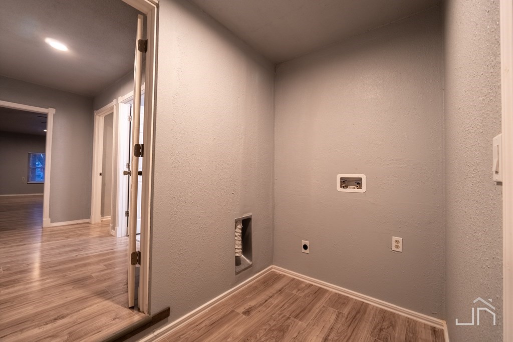 23 E Ave I Property Photo 11