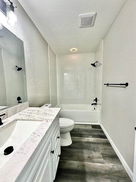 903 N 4th St Property Photo 12