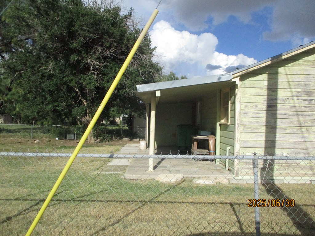 846 San Jacinto St Property Photo 4