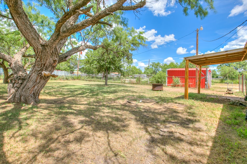 9701 Possum Hollow Rd Property Photo 25