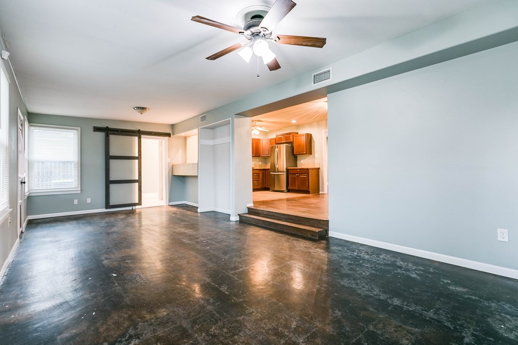 2205 Live Oak Dr Property Photo 12