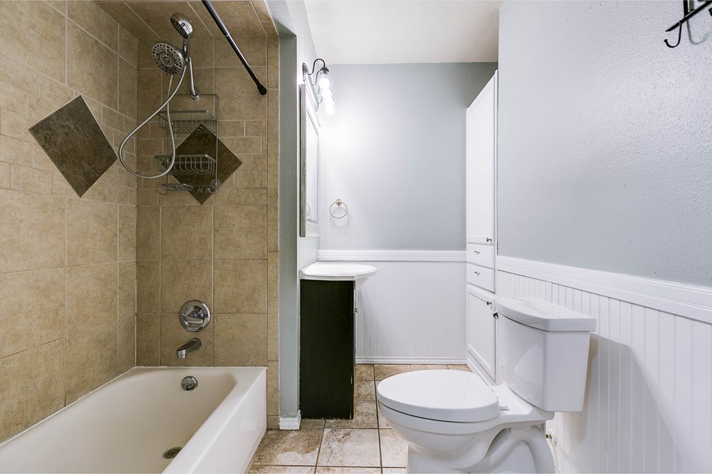 2205 Live Oak Dr Property Photo 18