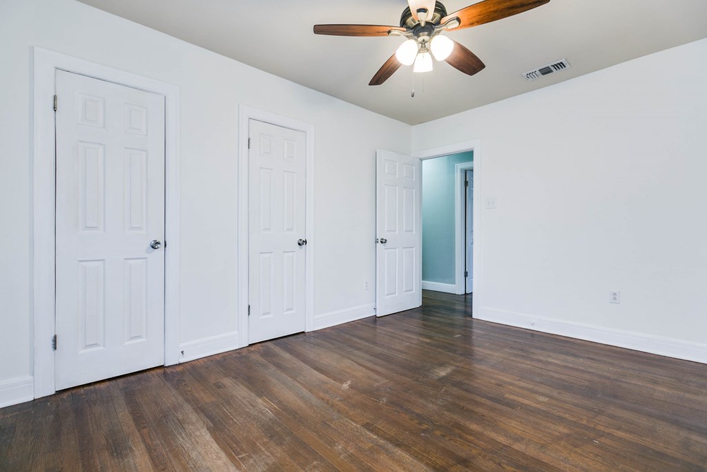 2205 Live Oak Dr Property Photo 21