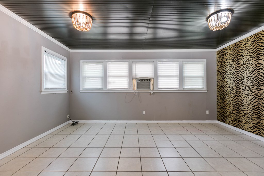 2205 Live Oak Dr Property Photo 23
