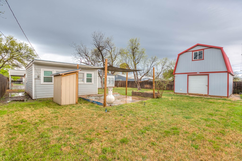2205 Live Oak Dr Property Photo 31