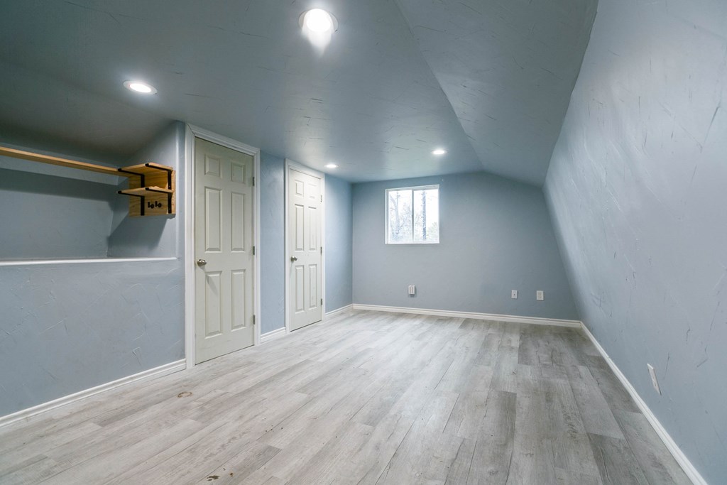 2205 Live Oak Dr Property Photo 34