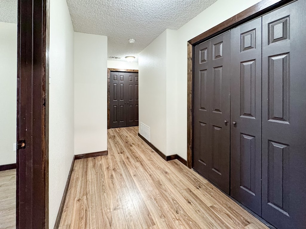 2302 W Twohig Ave Property Photo 14