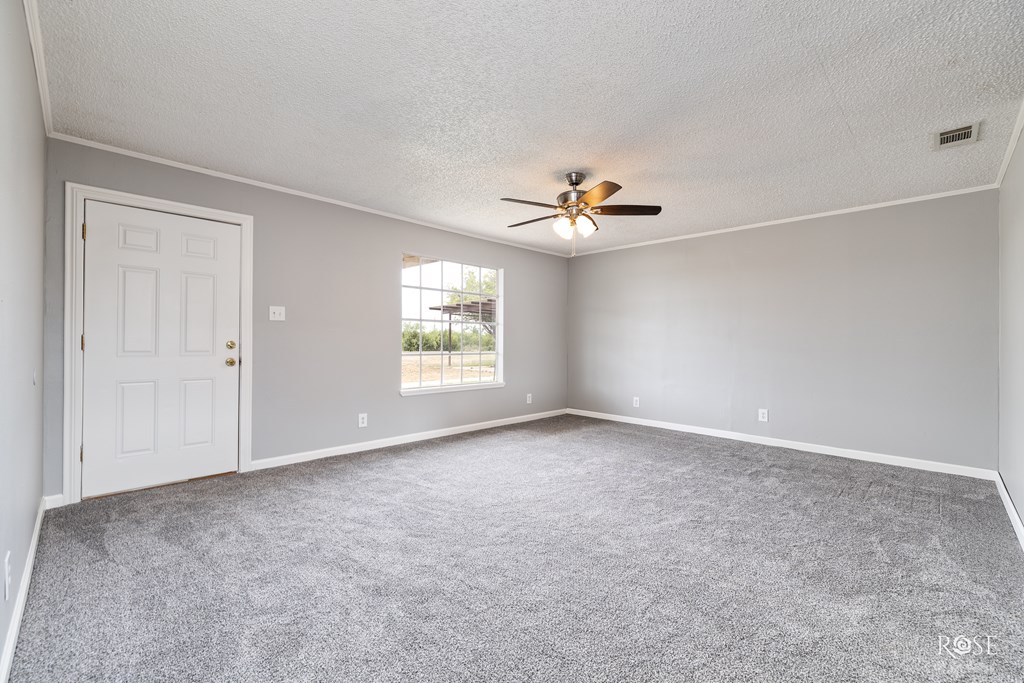 11954 Lagoon Lane Property Photo 9