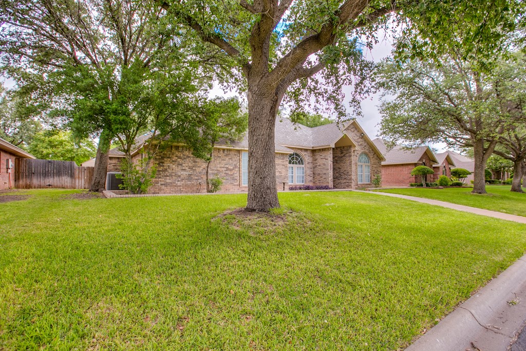 3118 Grandview Dr Property Photo 3