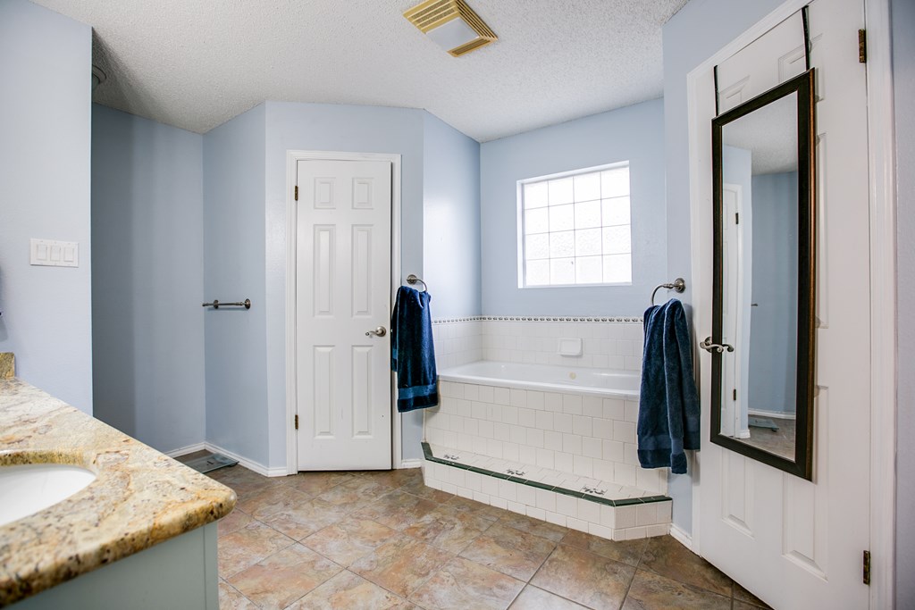 3118 Grandview Dr Property Photo 18