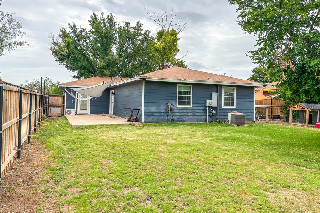 1021 Ardmore St Property Photo 25