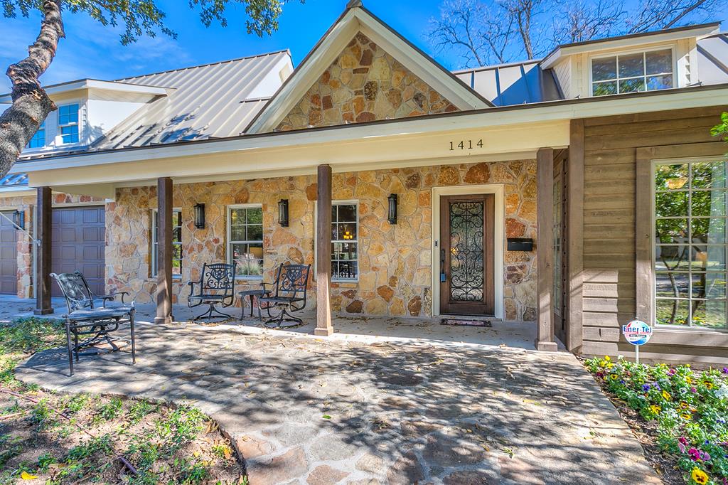 1414 Paseo De Vaca St Property Photo 8