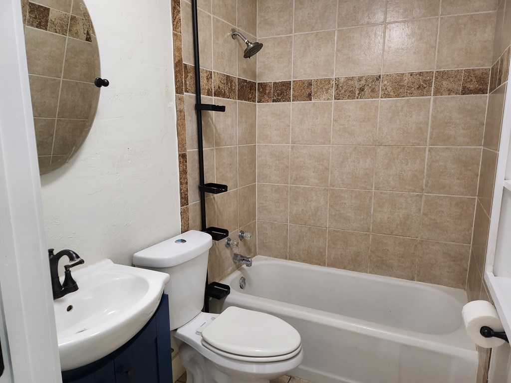 1310 S Van Buren St Property Photo 13