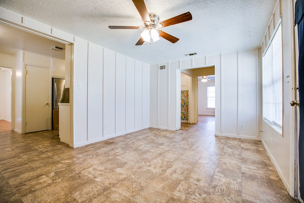 1309 5th Ave Property Photo 14