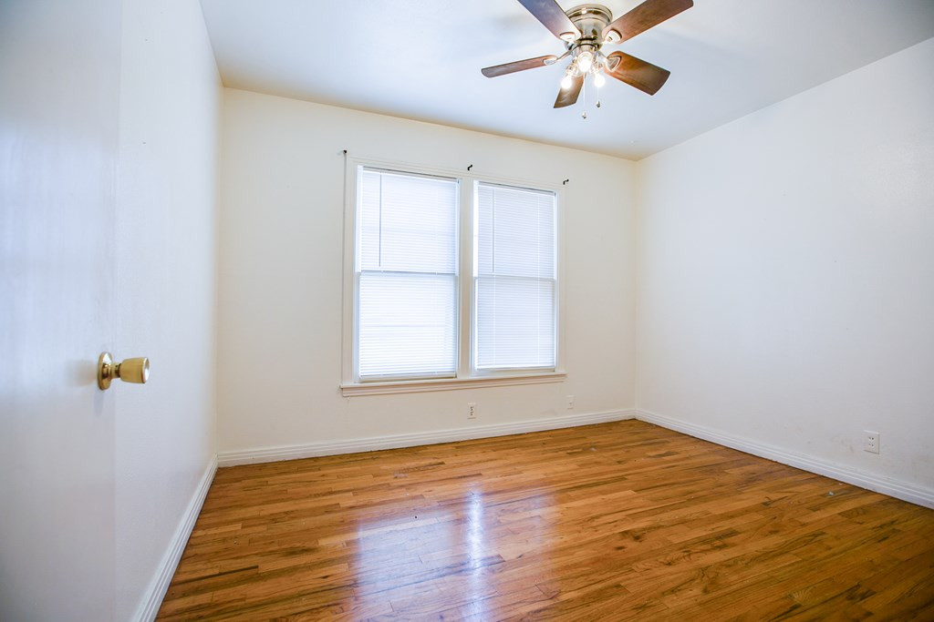 1309 5th Avenue Property Photo 23